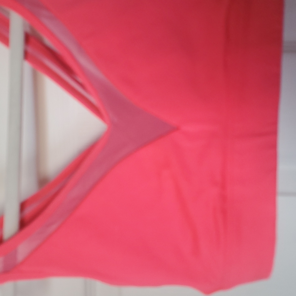 Lululemon Minimalist Bra Neon Pink Size 8 RARE - Picture 6 of 7